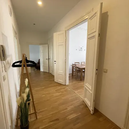 Daire Traumhafte Jugendstilwohnung Gohlis